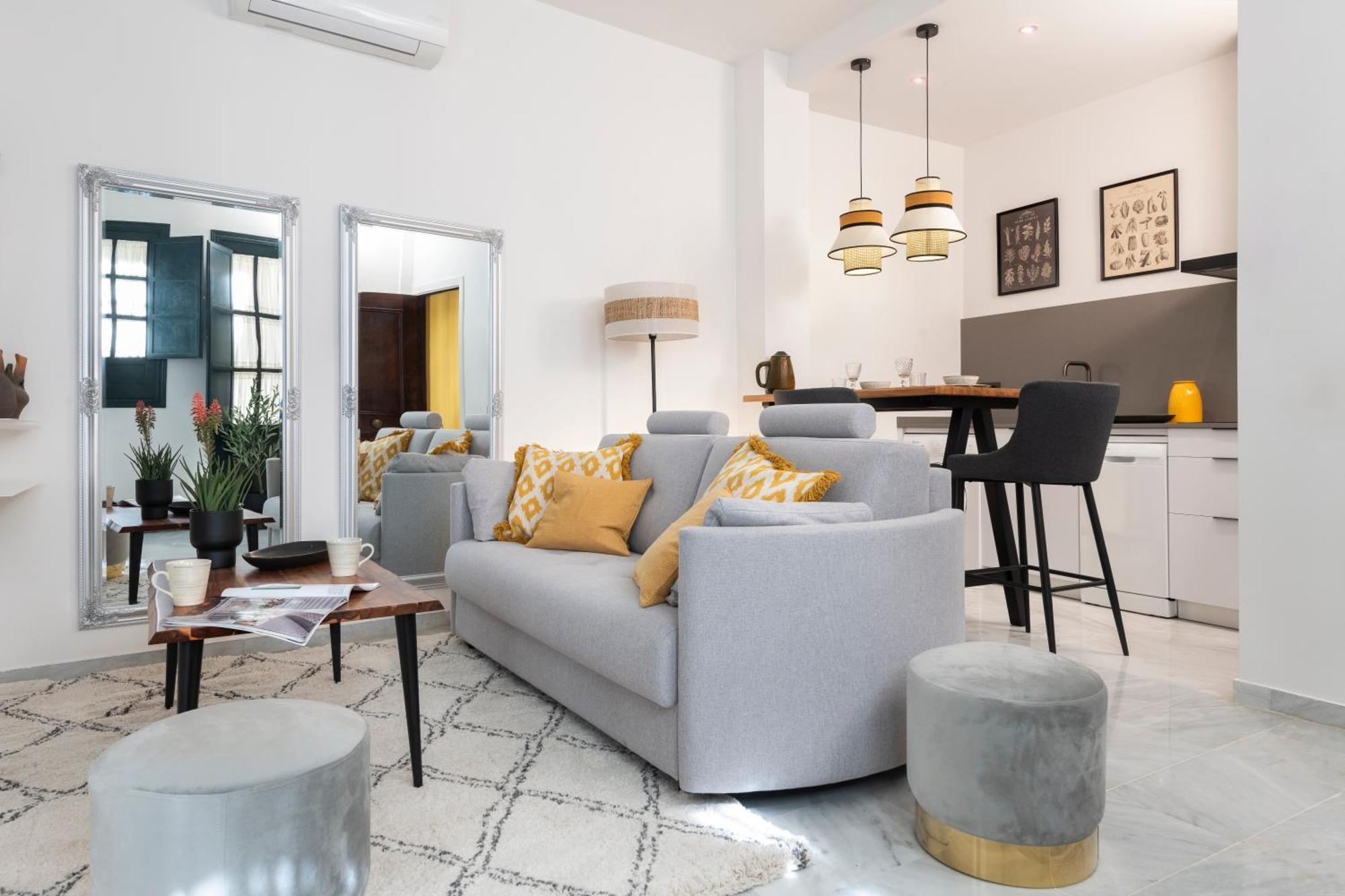 Magno Apartments Alvarez Quintero Севилья Экстерьер фото